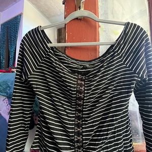 Long Sleeve Stripped Shirt